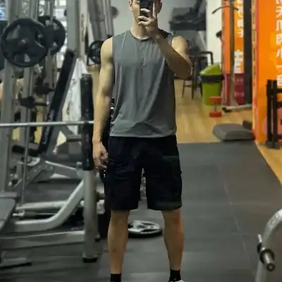 何昊